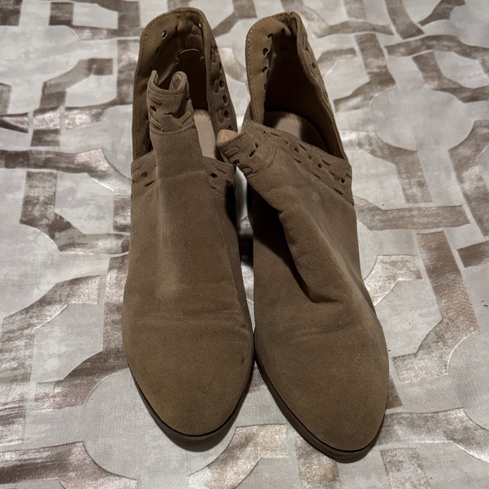 Chic Tan Ankle Booties for Women